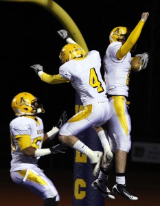 Walled Lake Central holds off Rochester Adams for district title