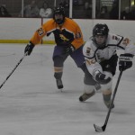 Oxford skates away from Avondale to keep OAA-White lead   
