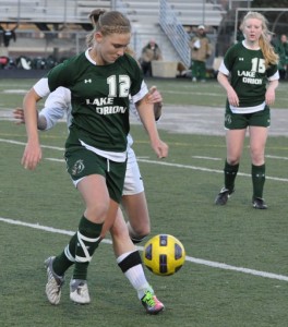 On the board: Clarkston, Lake Orion finally find offense in 1-1 draw